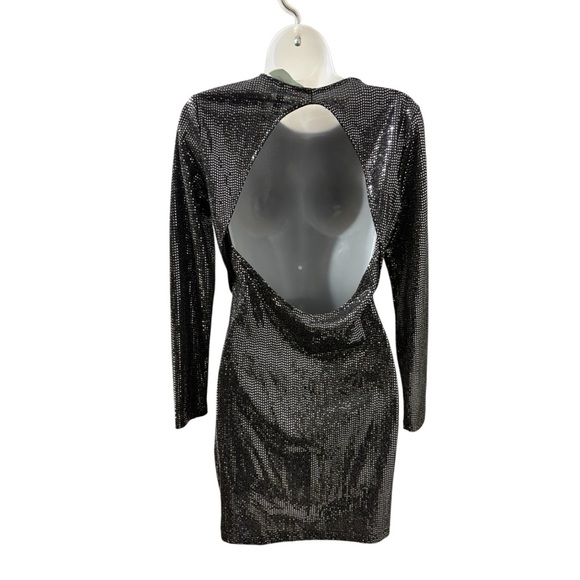 Divided by H&M Shimmery Backless Long Sleeve Sequin Dress - Picture 4 of 7